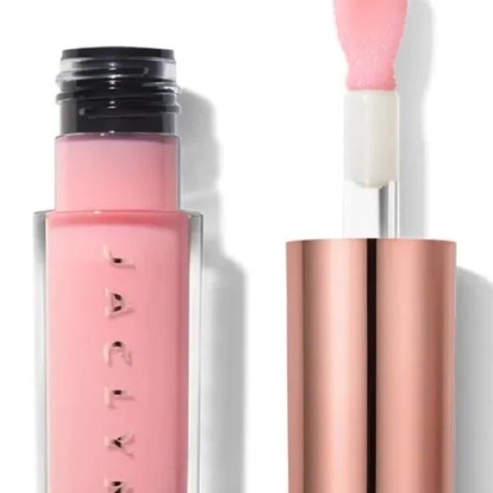 Jacklyn Hill lip oil